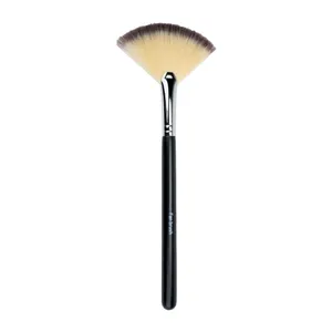 Fan Brush